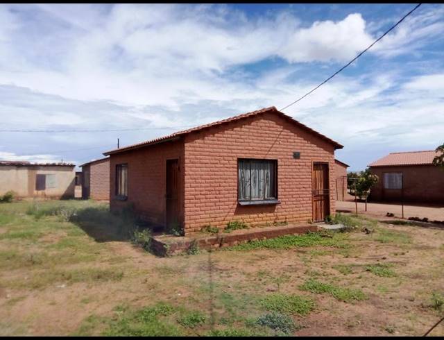 2 BEDROOM HOUSE FOR SALE IN WINTERVELDT WARD 3